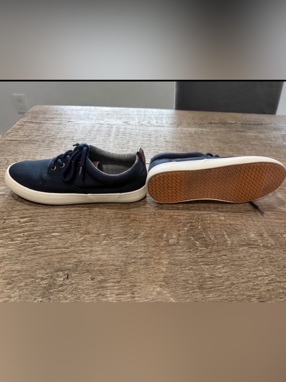 Cat & Jack Navy Low-Top Sneakers with White Sole